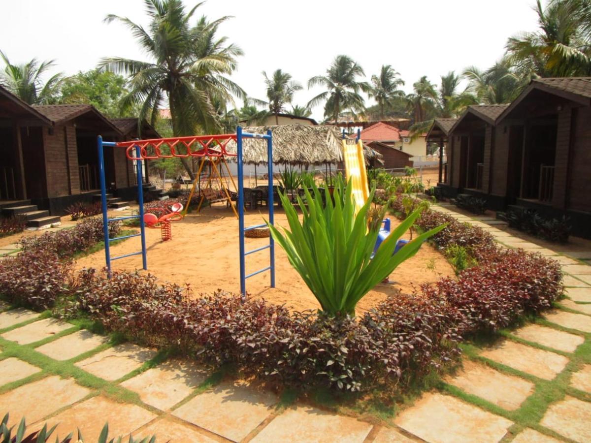 Beach Cottages - Pousada Donaciana Baga Luaran gambar
