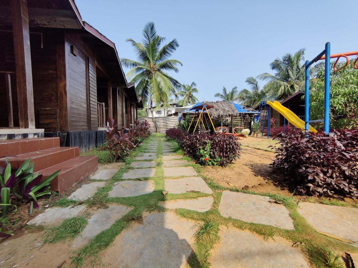 Beach Cottages - Pousada Donaciana Baga Luaran gambar