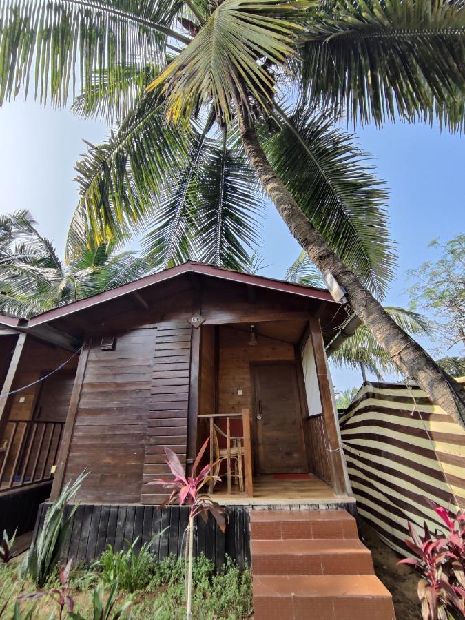 Beach Cottages - Pousada Donaciana Baga Luaran gambar