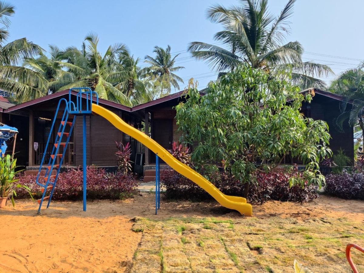 Beach Cottages - Pousada Donaciana Baga Luaran gambar