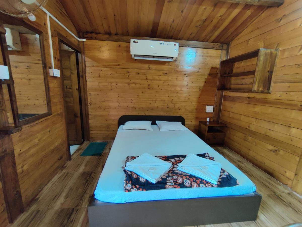 Beach Cottages - Pousada Donaciana Baga Luaran gambar
