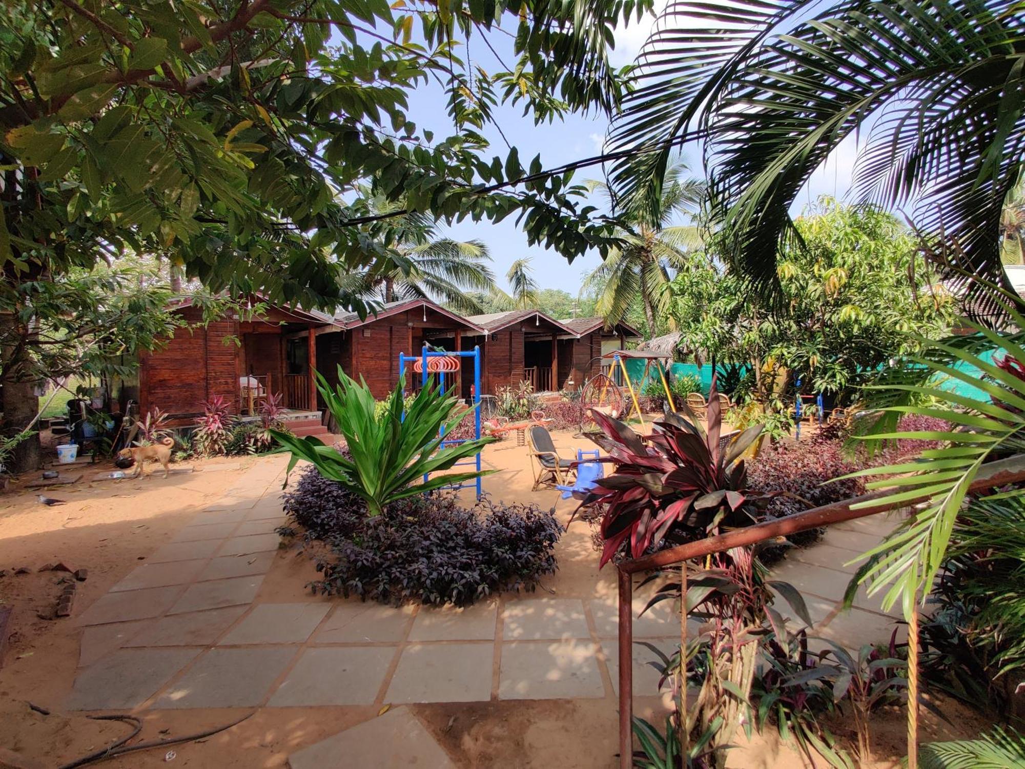 Beach Cottages - Pousada Donaciana Baga Luaran gambar
